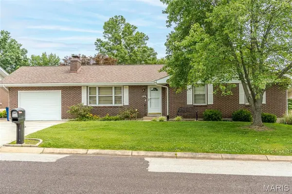 803 Ridgeview DR, Washington, MO 63090