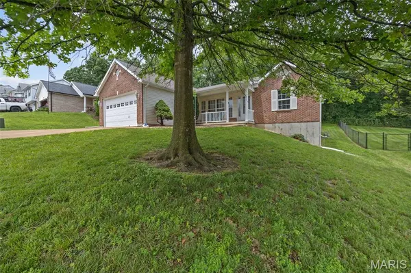 2921 Sand Sculpture CT, Pevely, MO 63070