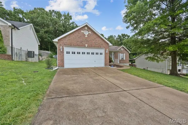 2921 Sand Sculpture CT, Pevely, MO 63070
