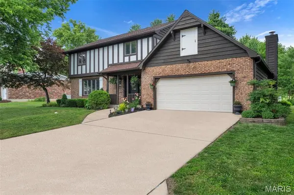438 Shenandoah DR, Farmington, MO 63640