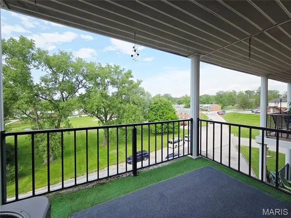 3107 Garnette DR #D4, Bridgeton, MO 63044