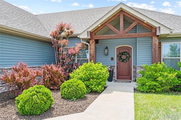 931 Lockport DR, Centralia, MO 65240
