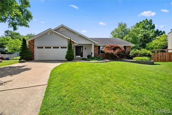 5 Carrington CT, St Peters, MO 63376