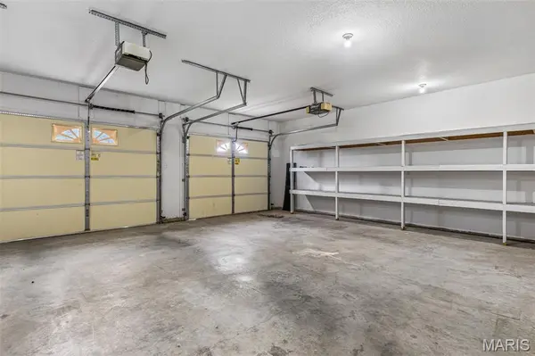 303 Chadrick DR, Desloge, MO 63601