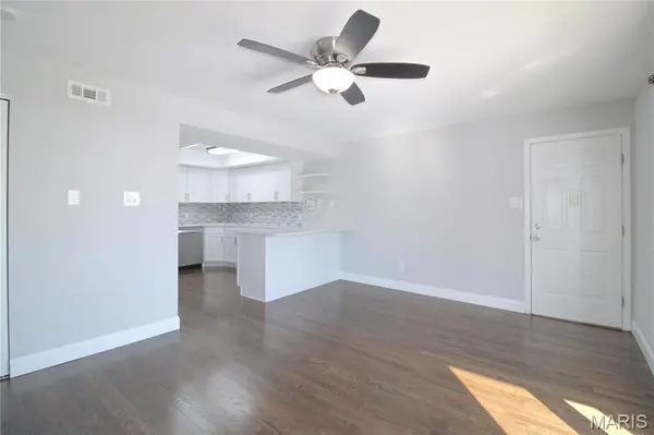 166 Samarra Estates DR #H, Fenton, MO 63026
