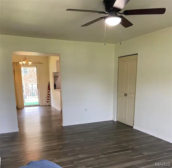 3122 Carnaby LN #C, Bridgeton, MO 63044