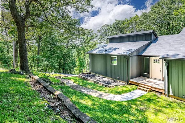 7171 Whippoorwill Hill DR, High Ridge, MO 63049
