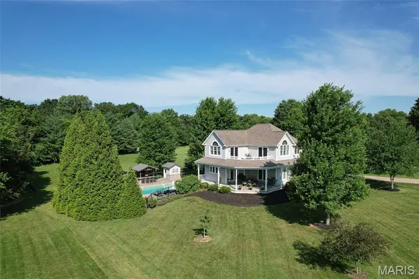 133 Pennant DR, Washington, MO 63090