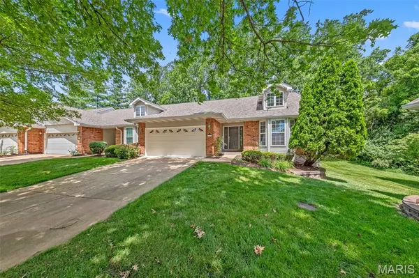 15429 Braefield DR, Chesterfield, MO 63017