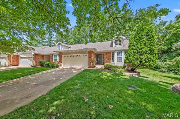 15429 Braefield DR, Chesterfield, MO 63017