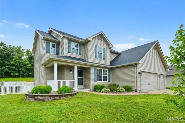 925 Appalachian DR, Wentzville, MO 63385