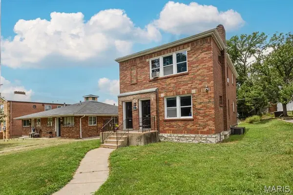 3625 Phillips PL #1 & 2, St Louis, MO 63116