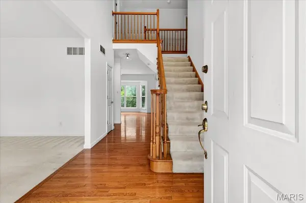 1530 Bent Tree Trails CT, Fenton, MO 63026