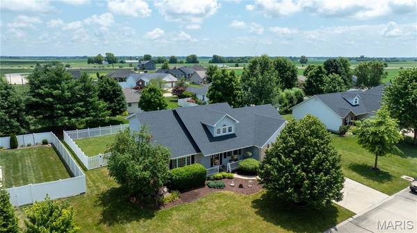 408 Marty Graten CT, Hamel, IL 62046