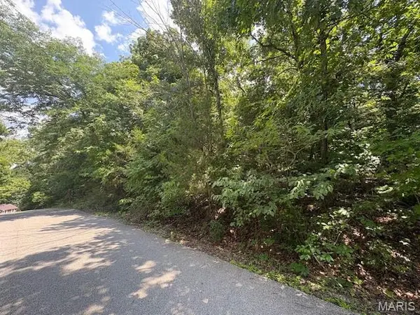 02 Camptown Trace, Hillsboro, MO 63050