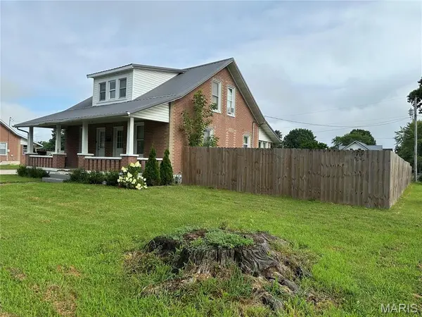 301 E Jackson AVE, Owensville, MO 65066