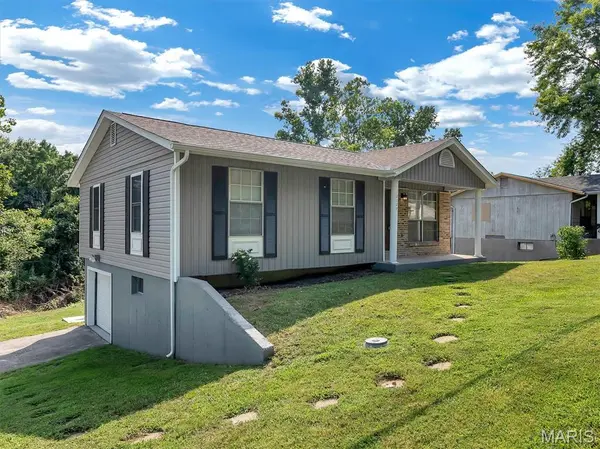 2127 Pomme RD, Arnold, MO 63010