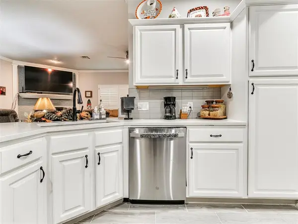 15908 Sonoma CT, Edmond, OK 73013