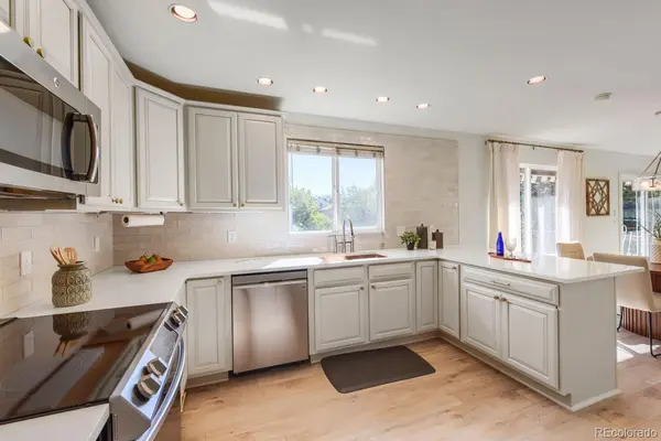 9304 Montrose WAY, Highlands Ranch, CO 80126