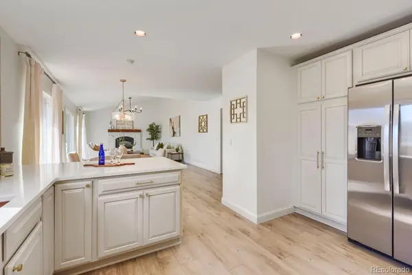 9304 Montrose WAY, Highlands Ranch, CO 80126