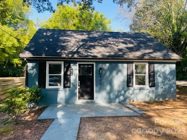 800 Cantwell ST, Charlotte, NC 28208
