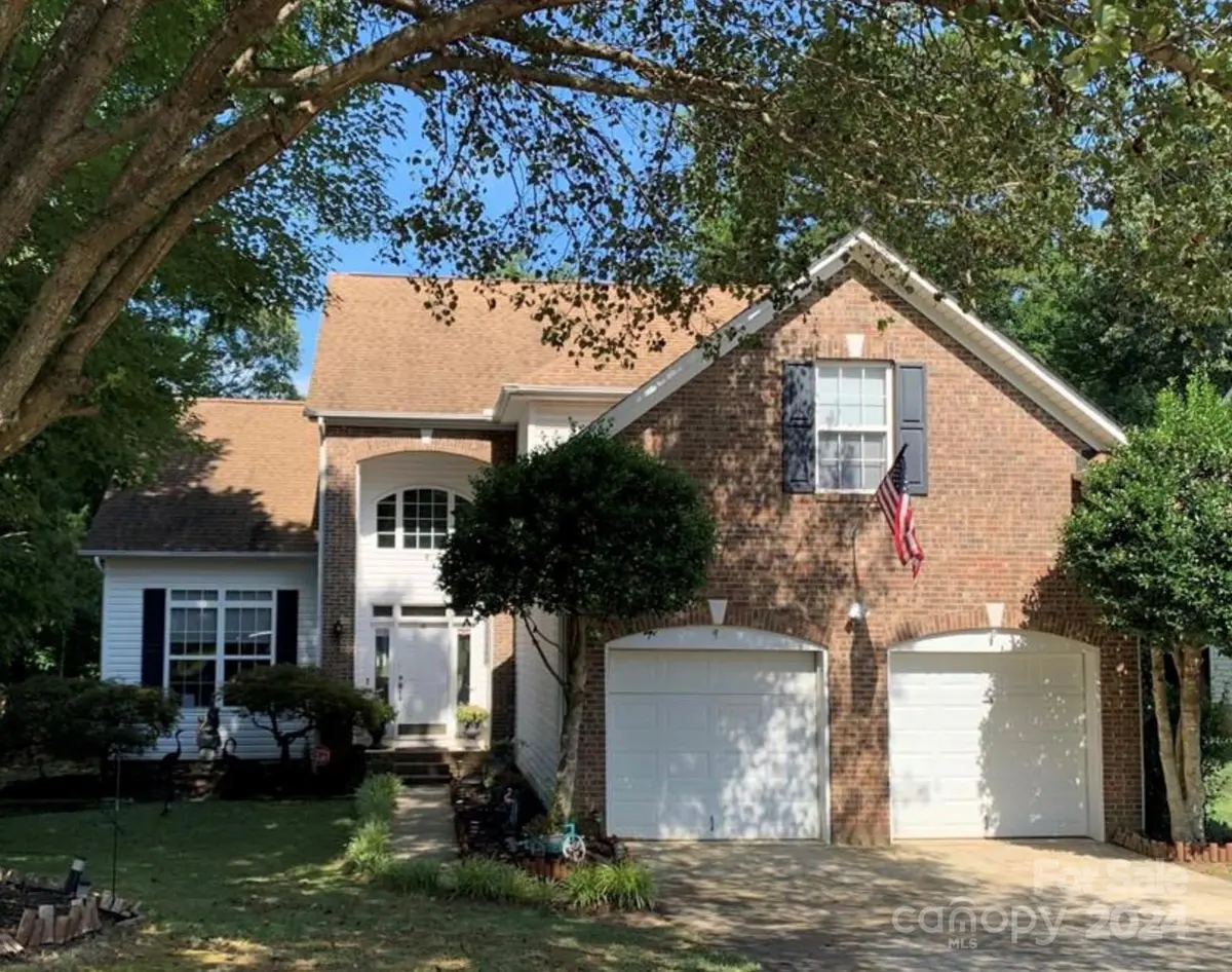 2317 Tory Oak PL, Matthews, NC 28105
