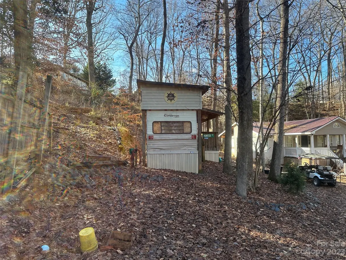 111 Indian Harbor CIR, Mount Gilead, NC 27306
