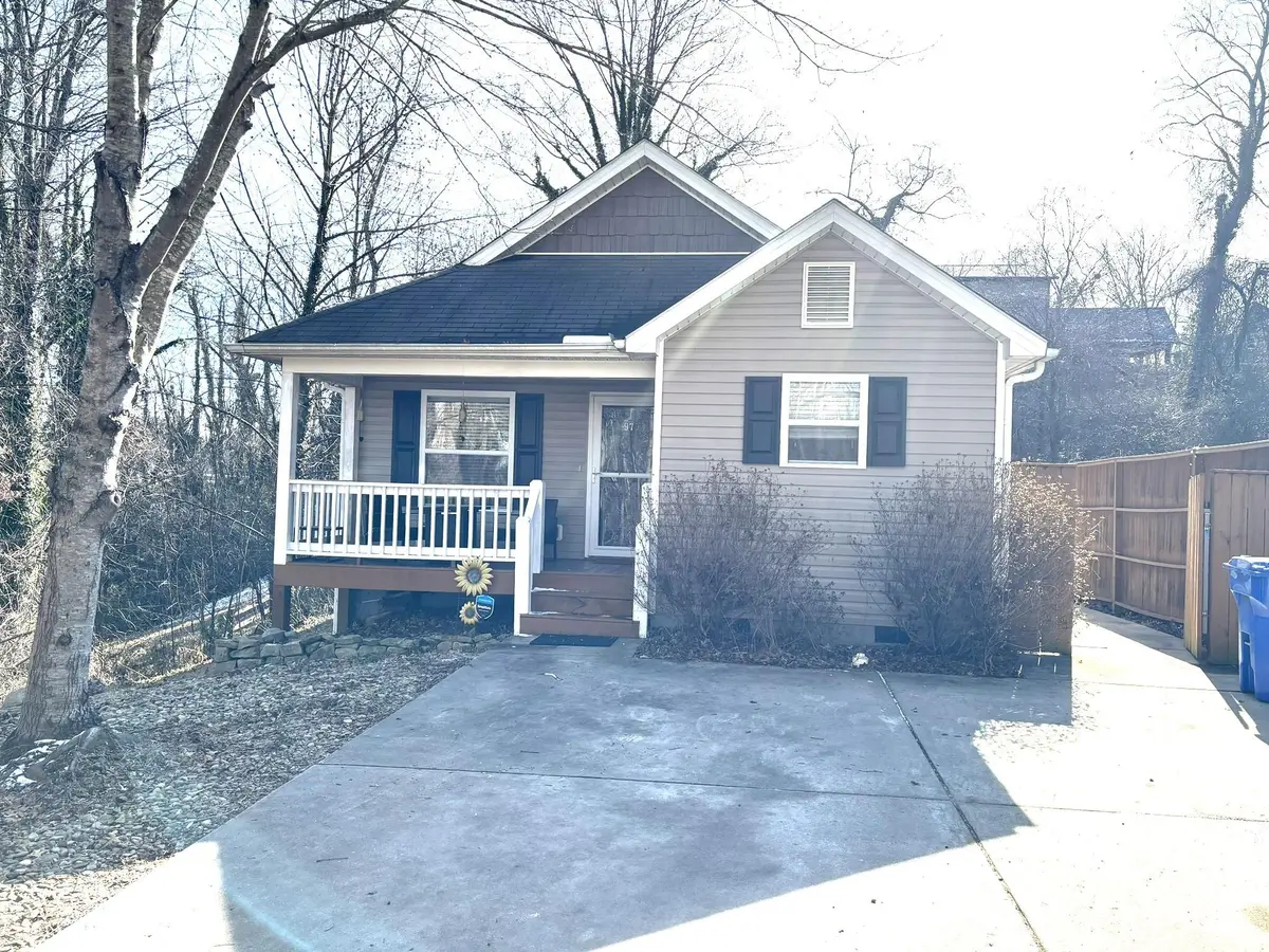 97 Langwell AVE, Asheville, NC 28806