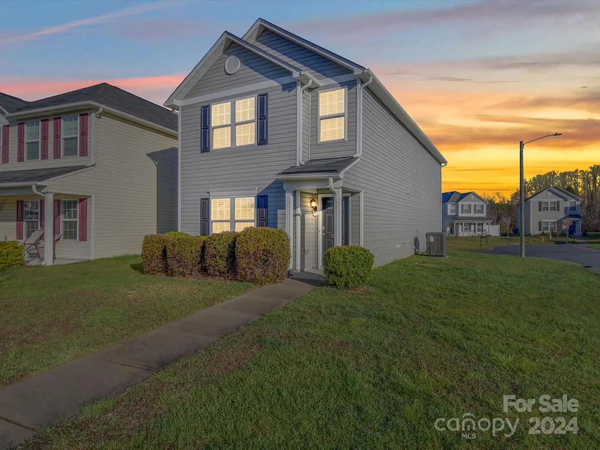 1805 Park Meadow CIR, Winston Salem, NC 27127