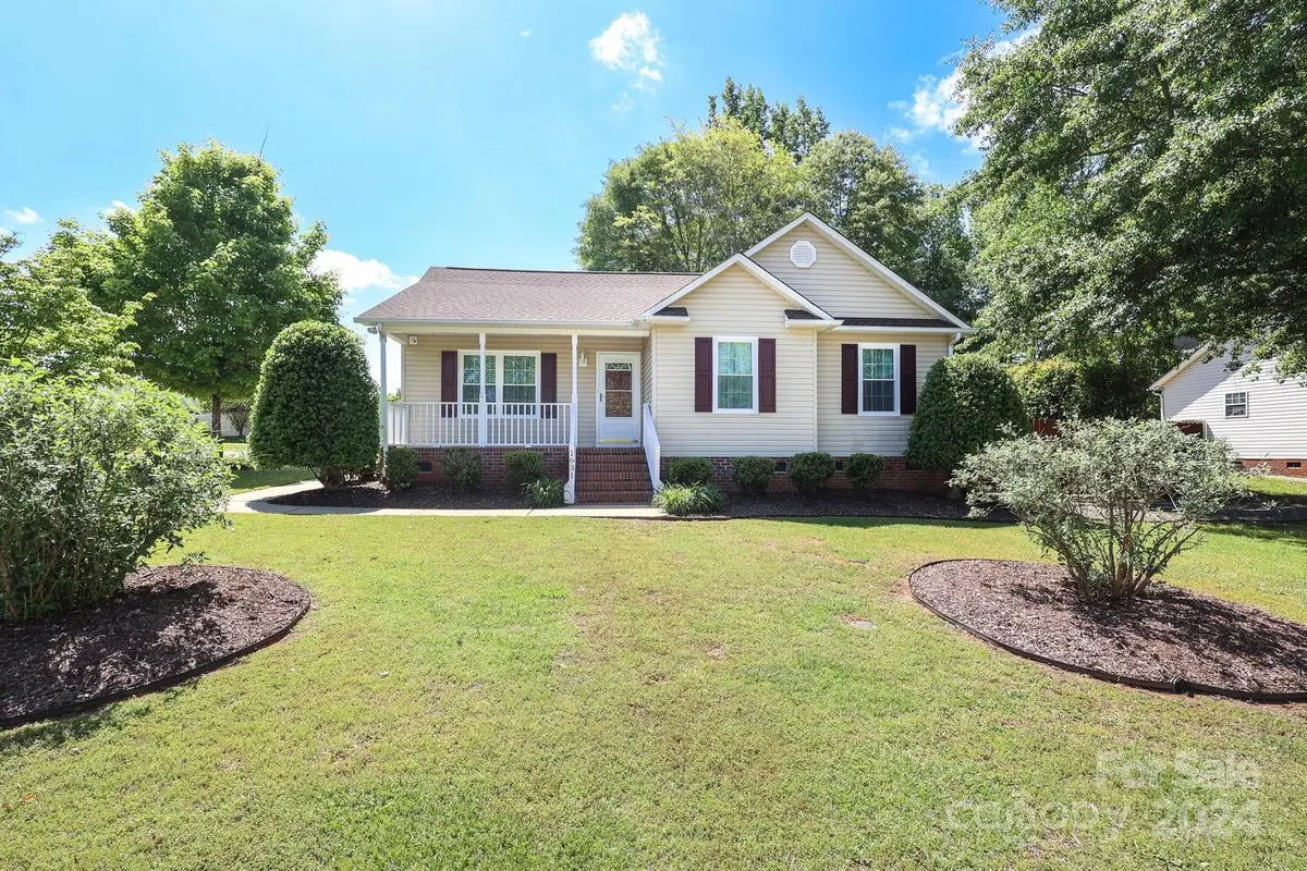 1631 Norfolk CT, Rock Hill, SC 29730