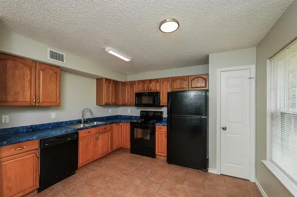 609 E Buffalo Street, Forney, TX 75126