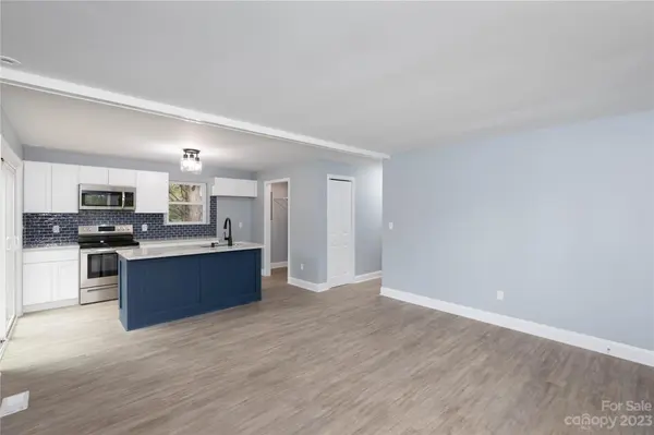 35 Cedarvilla DR, Rock Hill, SC 29730