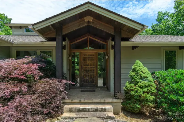 3148 Sand Branch RD, Black Mountain, NC 28711