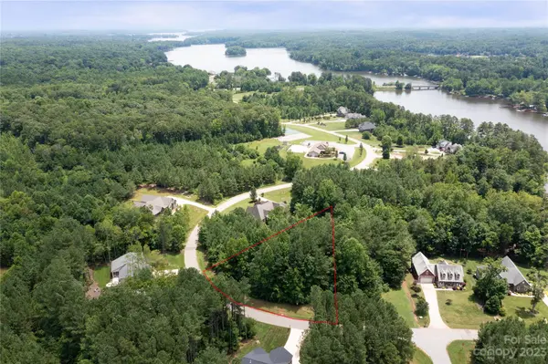 624 Sunset Pointe DR, Salisbury, NC 28146