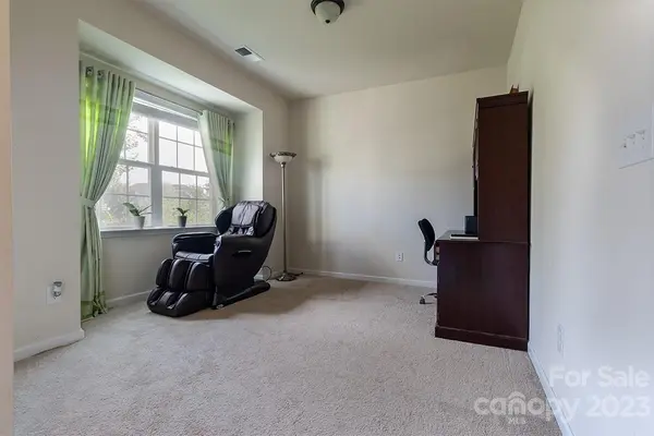 13422 Canterbury Castle DR, Charlotte, NC 28273