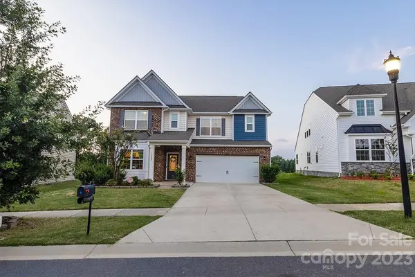 13422 Canterbury Castle DR, Charlotte, NC 28273