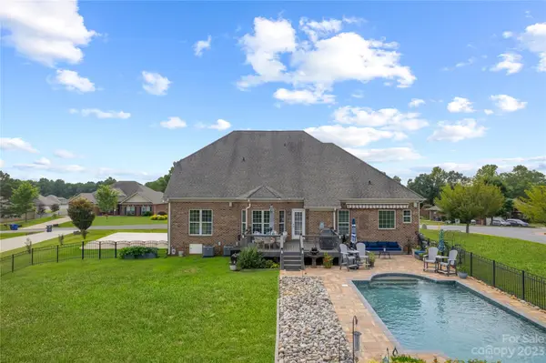 133 Mills Plantation CIR, Troutman, NC 28166
