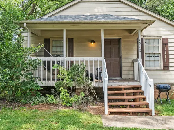 1048 Pinafore DR, Charlotte, NC 28212