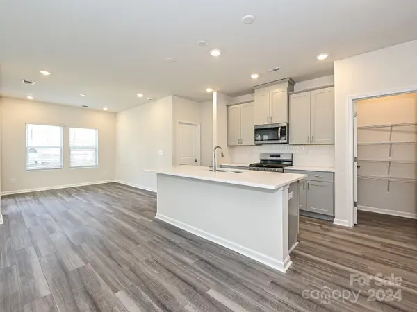 107 Bird Dog DR, Mooresville, NC 28115
