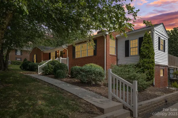 1027 Shamrock RD, Asheboro, NC 27203