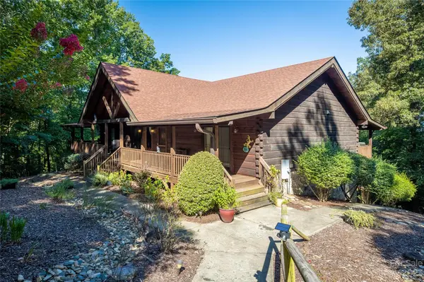 279 Outback TRL, Nebo, NC 28761