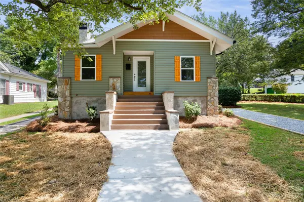 215 S Park ST,  Asheboro,  NC 27203
