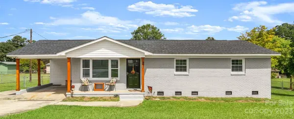997 Greenbriar DR, Lancaster, SC 29720