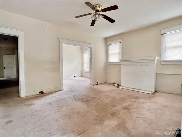 1023 Richard ST, Salisbury, NC 28144