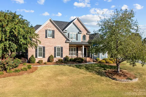 5904 Moray CT, Concord, NC 28027