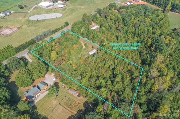 2140 Bolton RD, Catawba, NC 28609