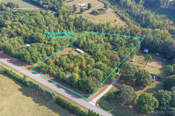2140 Bolton RD, Catawba, NC 28609