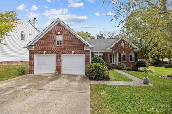 7602 Hogans Bluff LN, Mint Hill, NC 28227