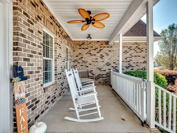 1048 Paddock CIR, Rockwell, NC 28138