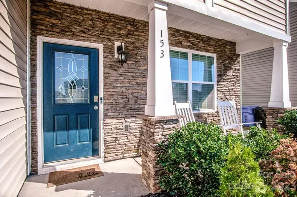 153 Kingsway DR, Mooresville, NC 28115